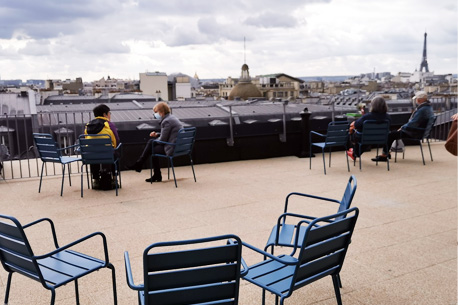 Terrasse gratuite avec vue panoramique sur tout Paris