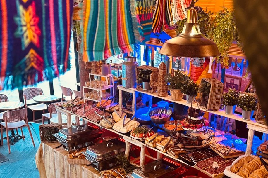 Casa Loca : le brunch à volonté qui met Paris en mode vacances