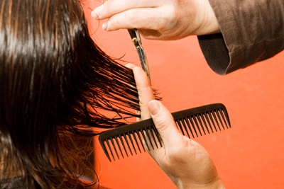 Coupe coiffure à 10 € pour les femmes de 18 à 40 ans