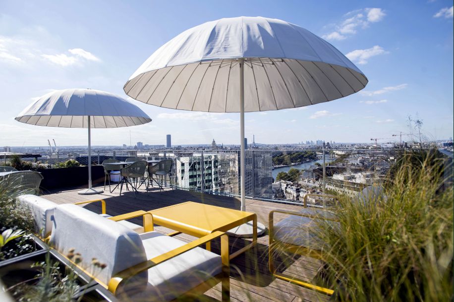 laho rooftop paris 1