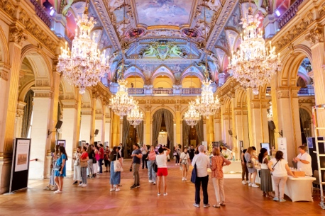 Découvrez l’Hôtel de Ville sous un nouveau jour : animations, sport, et braderie olympique !