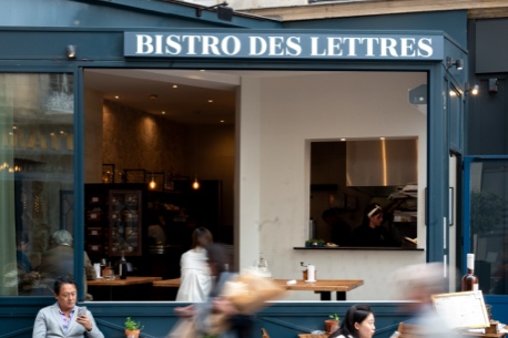 Écrivez une lettre à vous même… et recevez la dans un an au Bistro des Lettres