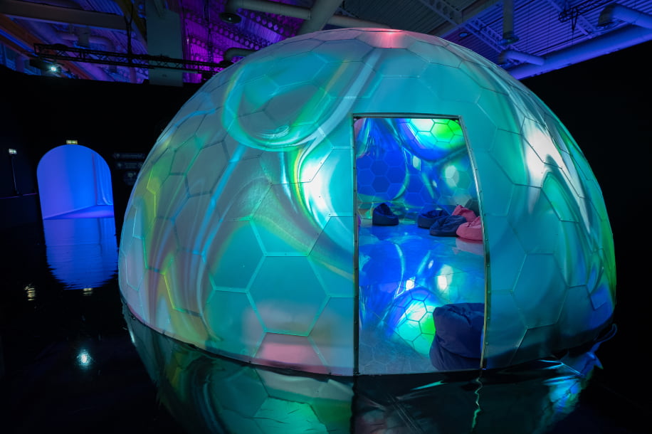 Illusions, sensations et bulles géantes avec l'expérience immersive Bubble Planet