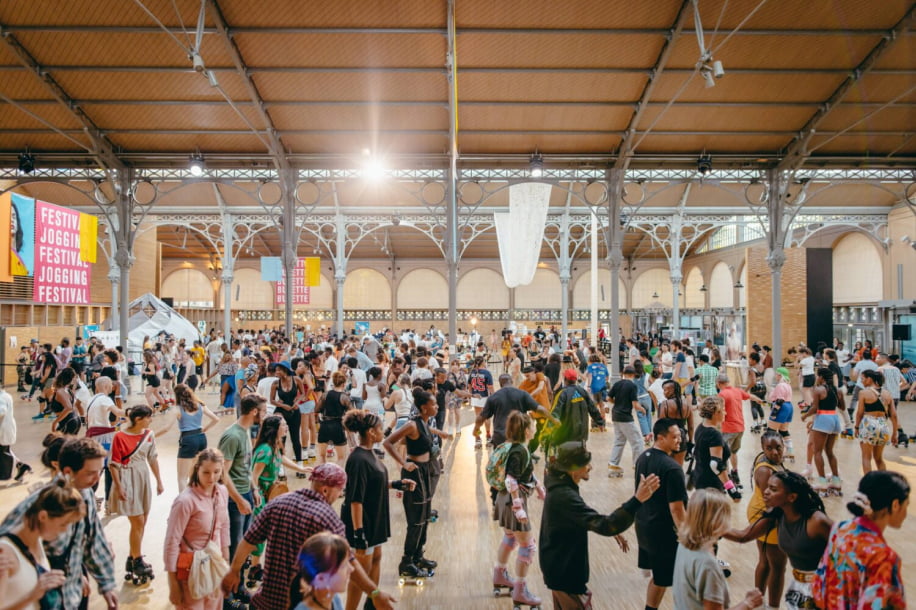 Roller Dance Party : un dimanche sur roulettes, entre vibes rétro et kiffs modernes