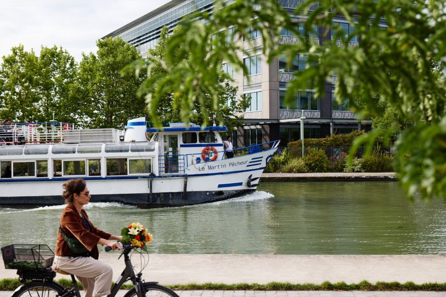 Croisière à 1 ou 2 € sur le canal de l’Ourcq : animations, escales et détente au fil de l’eau
