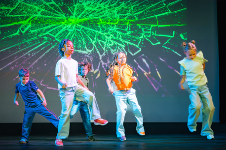 SalsaNueva Kids : l’école de danse qui fait bouger les enfants du 20e