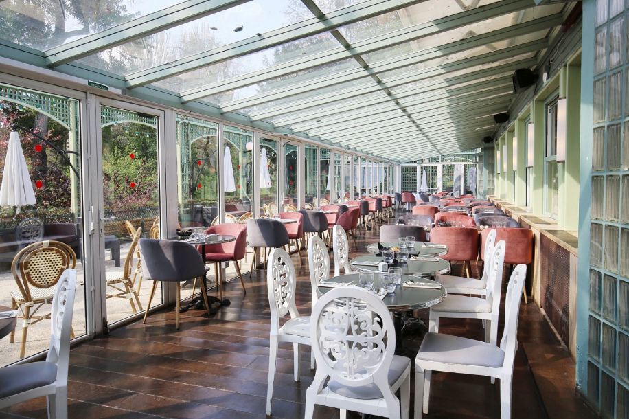 Le Chalet du Lac : un coin de nature pour bruncher et faire la fête