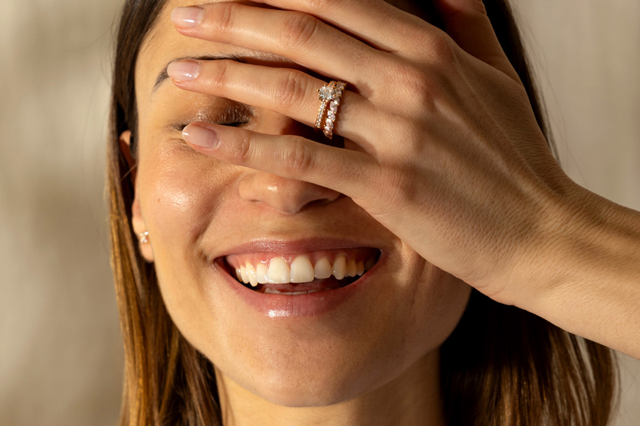Bijoux de mariage : l’art de choisir des pièces qui racontent une histoire
