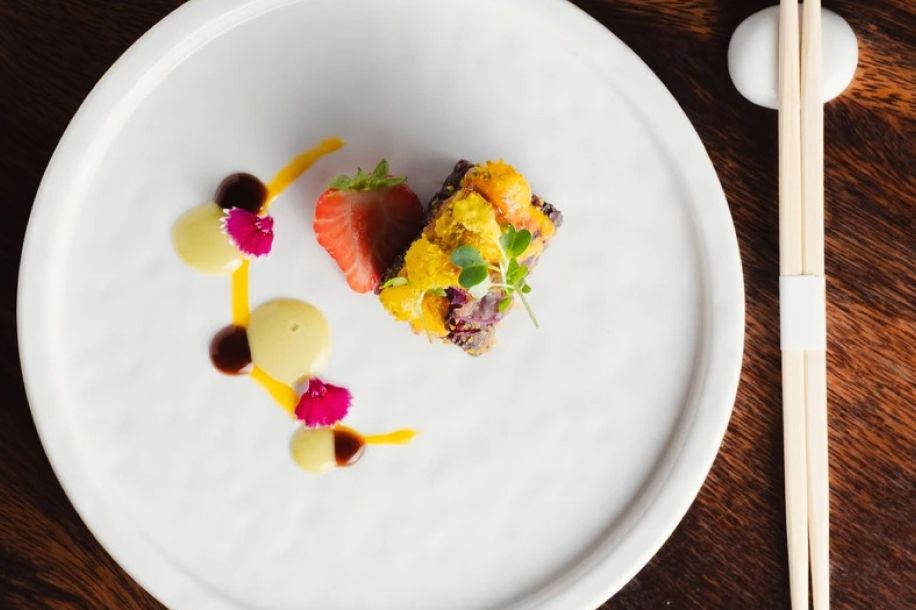 Pink Koï : l’adresse japonaise à volonté haut de gamme au cœur de Paris