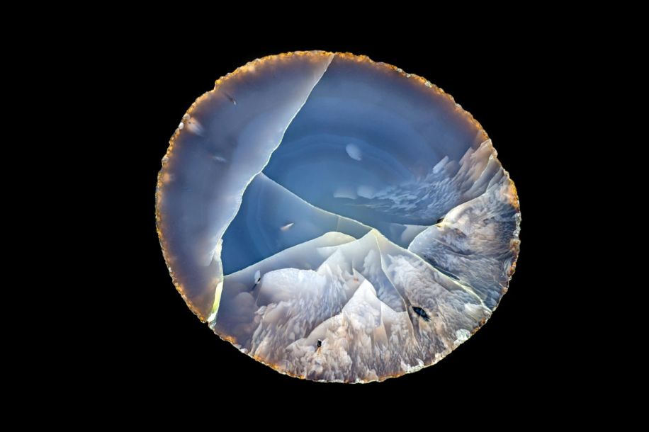 Une exposition gratuite dédiée aux pierres et à l’imaginaire de Roger Caillois