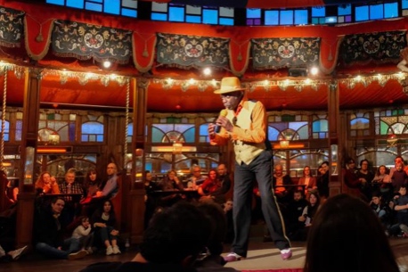 Festival du Merveilleux, spectacle et magie au Musée des Arts Forains 