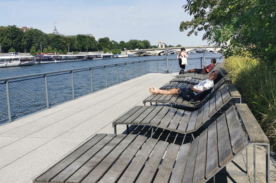 Jardin flottant gratuit sur la Seine